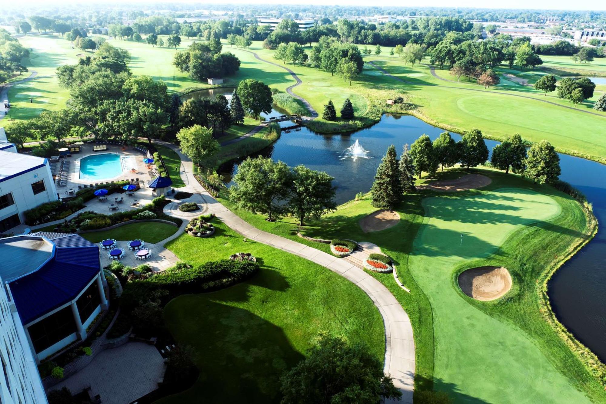 Hilton Chicago Oak Brook Hills Resort & Conference Center Exteriér fotografie
